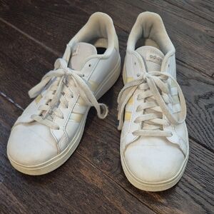 Adidas White and Cream Casual Sneakers